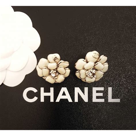 bigiotteria vintage chanel|chanel shop online.